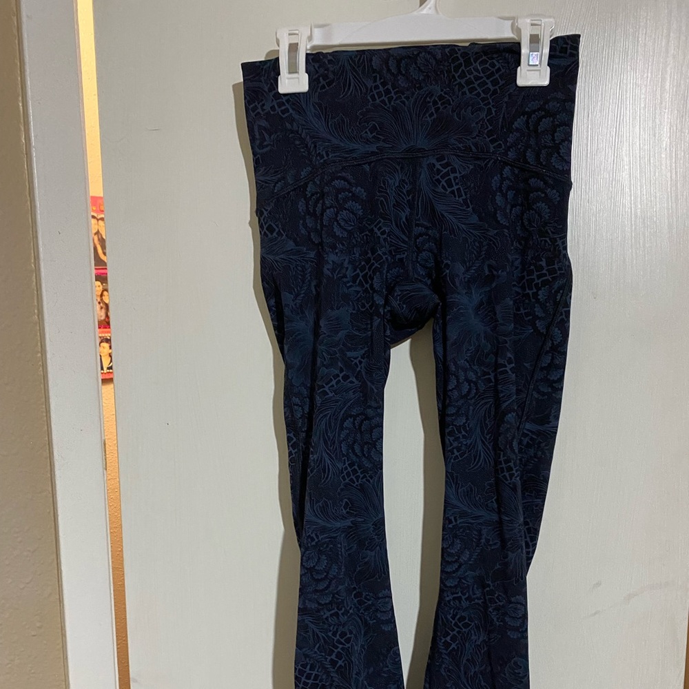 Lululemon print pants full length high rise